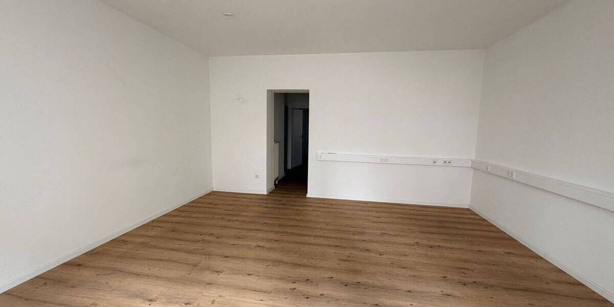 Gewerbeobjekt Landshut Nikola - 2 Zimmer, 880&euro; | Angebot:26879075