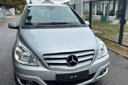 Mercedes-Benz B 180 270.122 km 950 € Oberstadion 89613