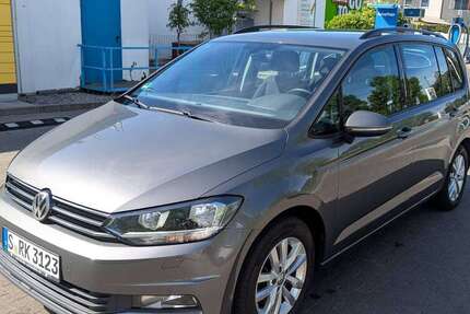 VW Touran 107.000 km 13.900 &euro; Stuttgart, Landeshauptstadt 70567