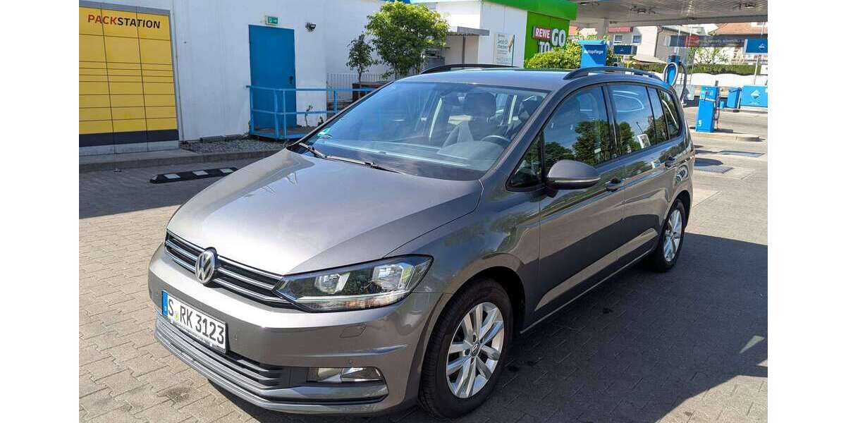 VW Touran 107.000 km 13.900 &euro; Stuttgart, Landeshauptstadt 70567