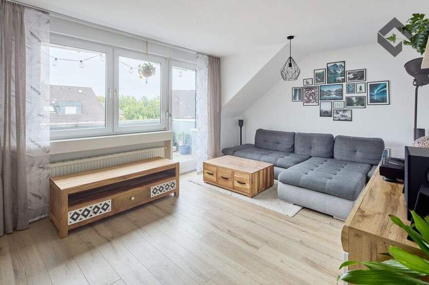Modernes Wohnglück auf zwei Ebenen: 100m², Balkon, 4-Zimmer 4 zimmer