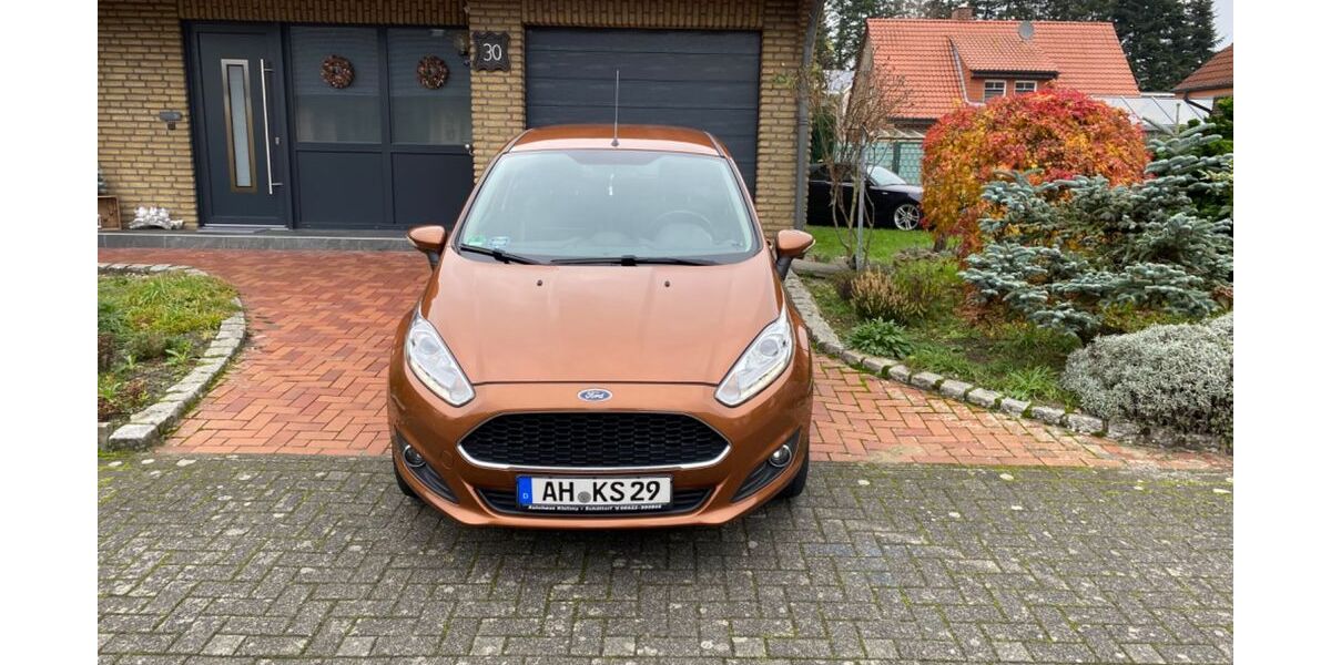 Ford Fiesta 142.593 km 5.100 &euro; Gronau 48599