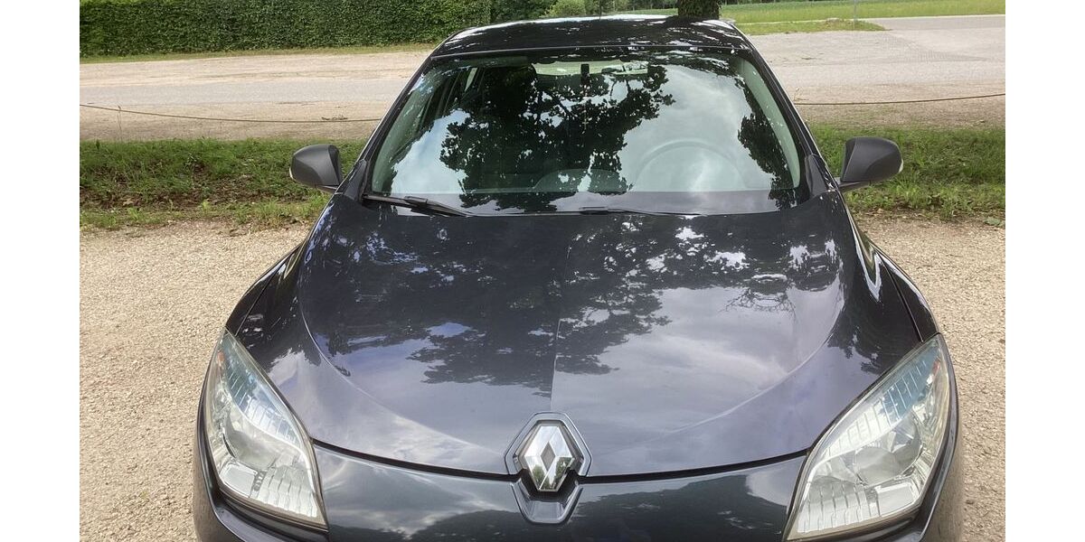 Renault Megane 92.000 km 3.200 &euro; Bad Reichenhall 83435