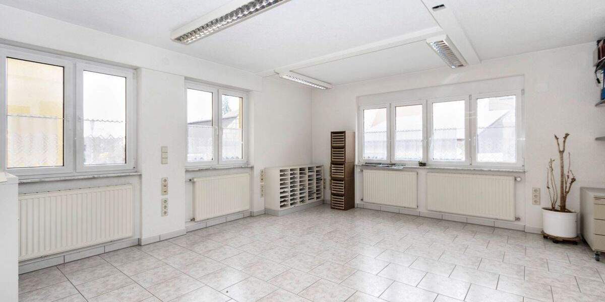 Gewerbeobjekt Mengen Ennetach - 3 Zimmer, 750&euro; | Angebot:25741550