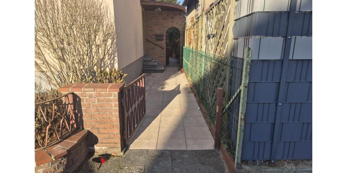 Mehrfamilienhaus, Wohnhaus Gütersloh Isselhorst - 550.000&euro; | Angebot:25571253