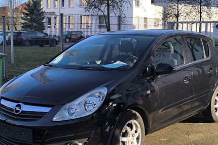 Opel Corsa 116.900 km 2.999 &euro; Chemnitz 09120