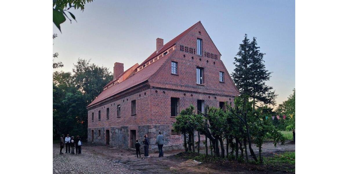 Dachgeschoßwohnung Pritzwalk - 1.5 Zimmer, 30 m&sup2;, 142.163&euro; | Angebot:27270431