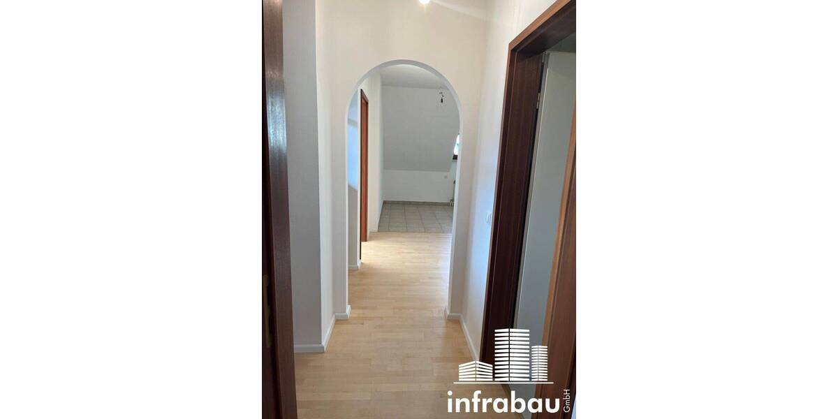 Schöne 3,5 Zimmer Wohnung in Pfersee Nord. 3 zimmer