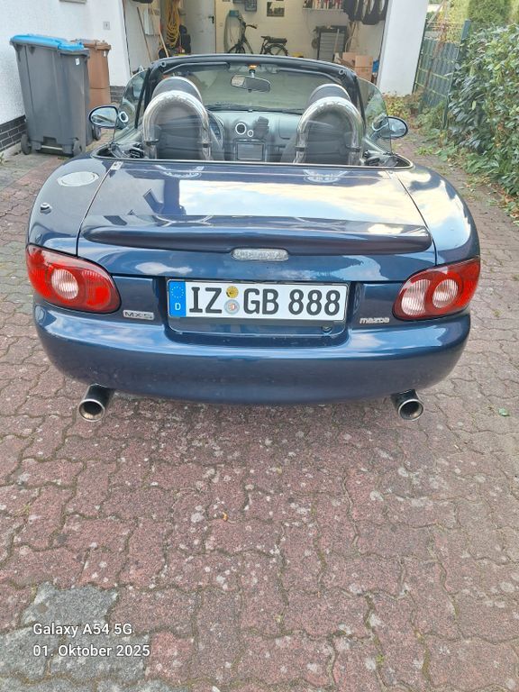 Mazda MX-5 90.000 km 8.499 € Breitenberg 25597