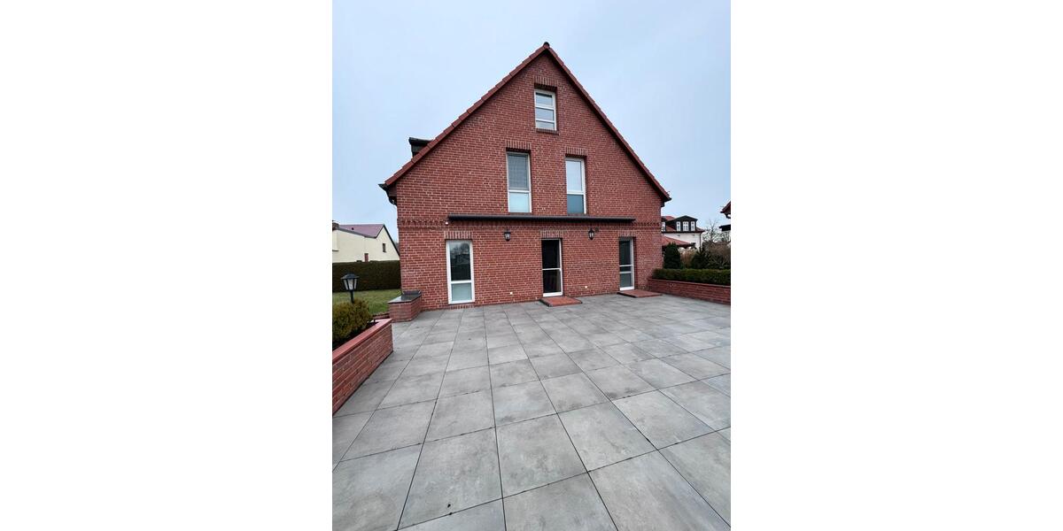 Reihenhaus Lindow (Mark) - 3 Zimmer, 152 m&sup2;, 2.100&euro; | Angebot:25365548