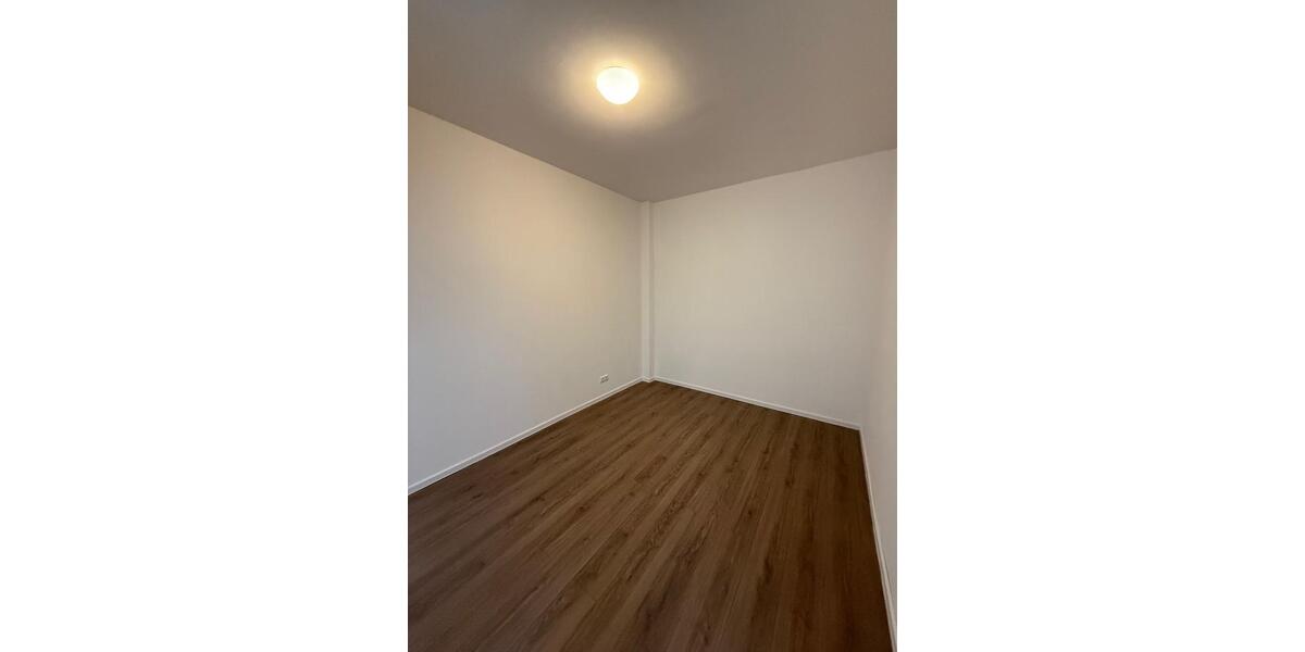 Erdgeschoßwohnung Frankfurt am Main Unterliederbach - 3 Zimmer, 80 m&sup2;, 1.450&euro; | Angebot:26293235