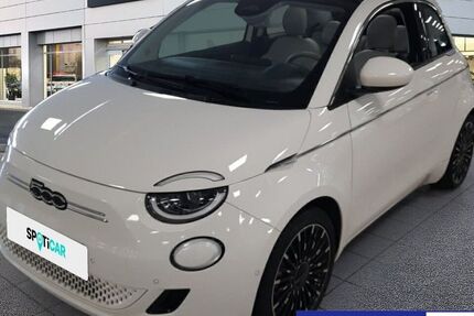 Fiat 500e 27.834 km 21.390 &euro; Frankfurt 60314