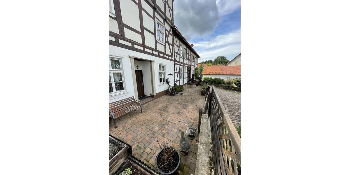 Erdgeschoßwohnung Diemelsee - 4 Zimmer, 130 m&sup2;, 820&euro; | Angebot:24740616