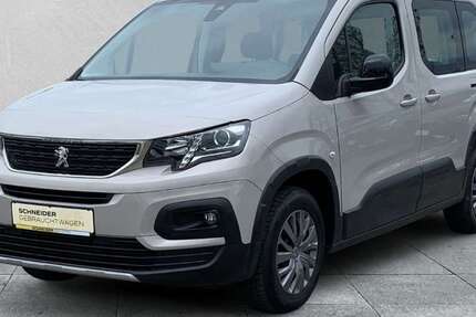 Peugeot Rifter 51.941 km 23.490 € Freiberg 09599