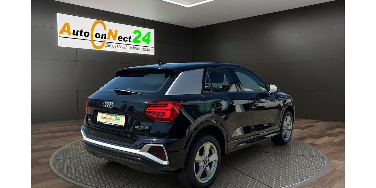Audi Q2 35 TFSI S line S Tronic/Kamera/PDC/ACC/SHZG/LED 7.197 km 29.440 &euro; Bamberg 96052