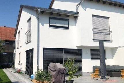 Neubau einer Doppelhaushälfte in bester Lage