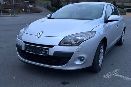 Renault Megane 135.000 km 4.500 &euro; Floh-Seligenthal 98593