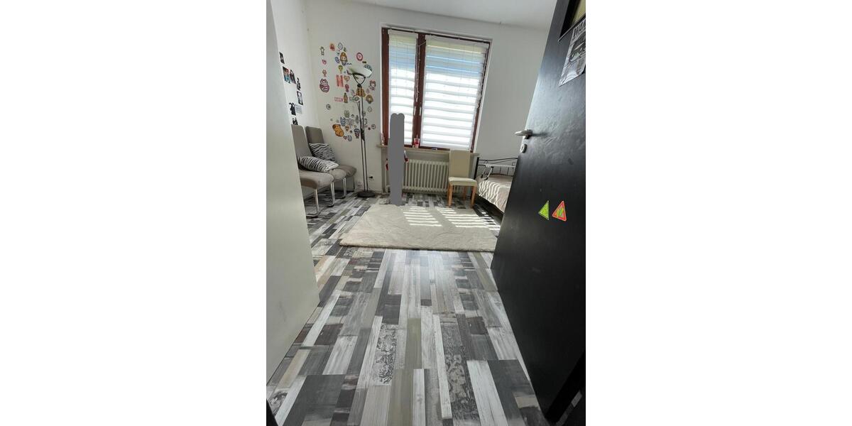 Erdgeschoßwohnung Peine Südstadt - 4 Zimmer, 90 m&sup2;, 1.050&euro; | Angebot:26414938