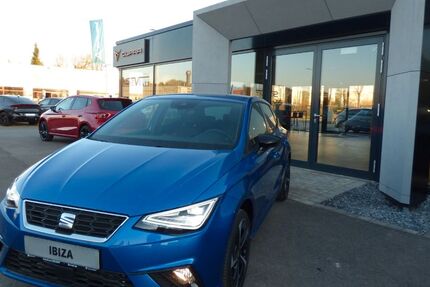 Seat Ibiza 9.800 km 21.830 &euro; Barntrup 32683