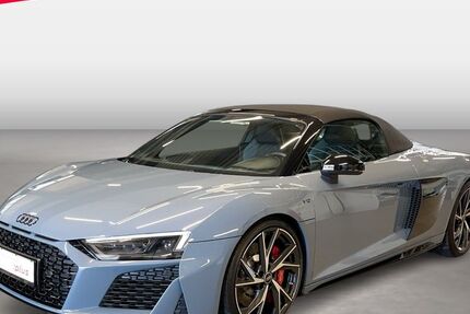 Audi R8 25.200 km 142.610 &euro; Landshut 84030