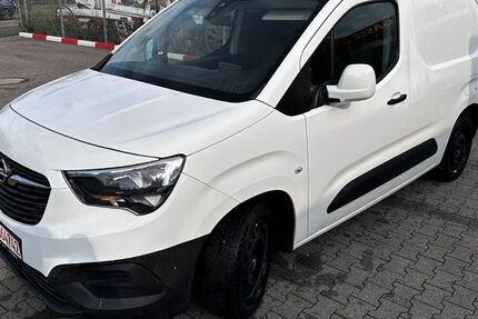 Opel Combo 226.000 km 6.800 € Bonn 53179
