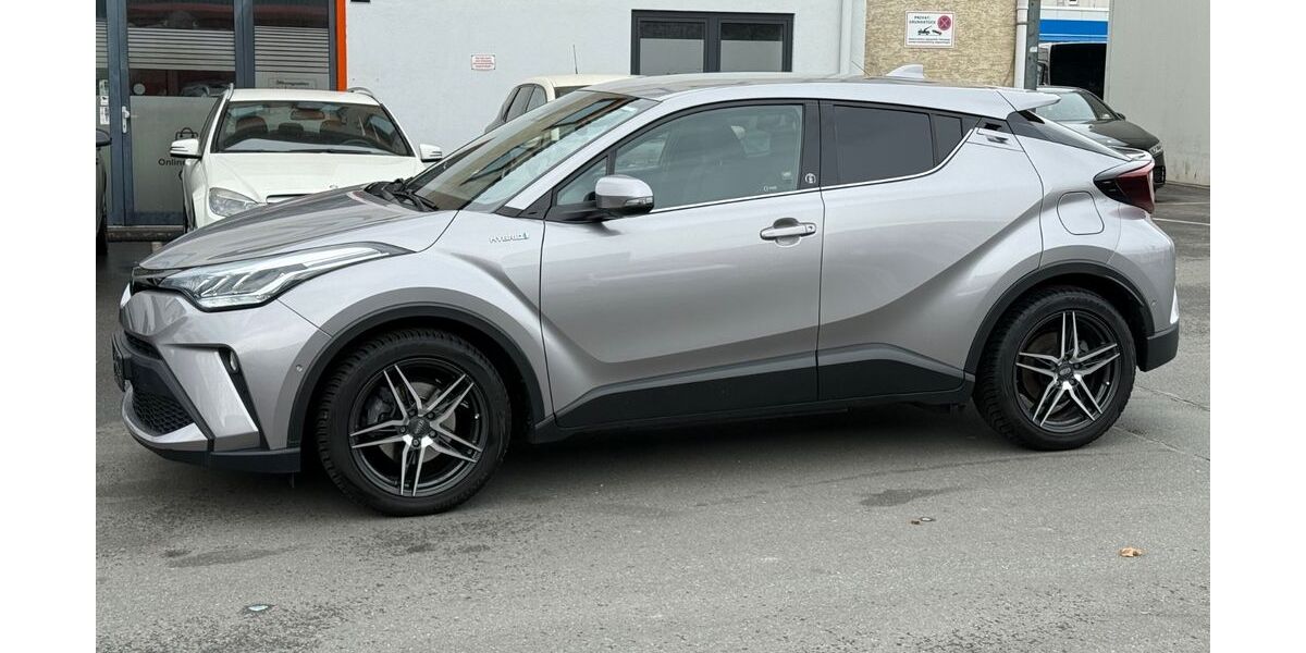 Toyota C-HR 67.000 km 22.299 &euro; Frankfurt am Main 60314