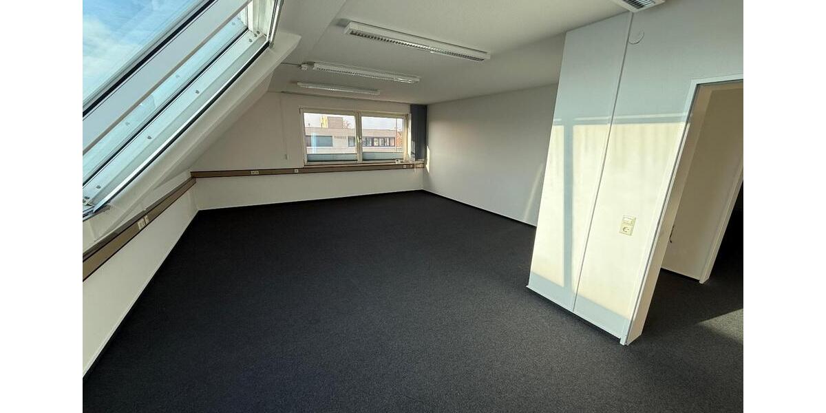 Großzügige Gewerbeeinheit in guter Lage zimmer