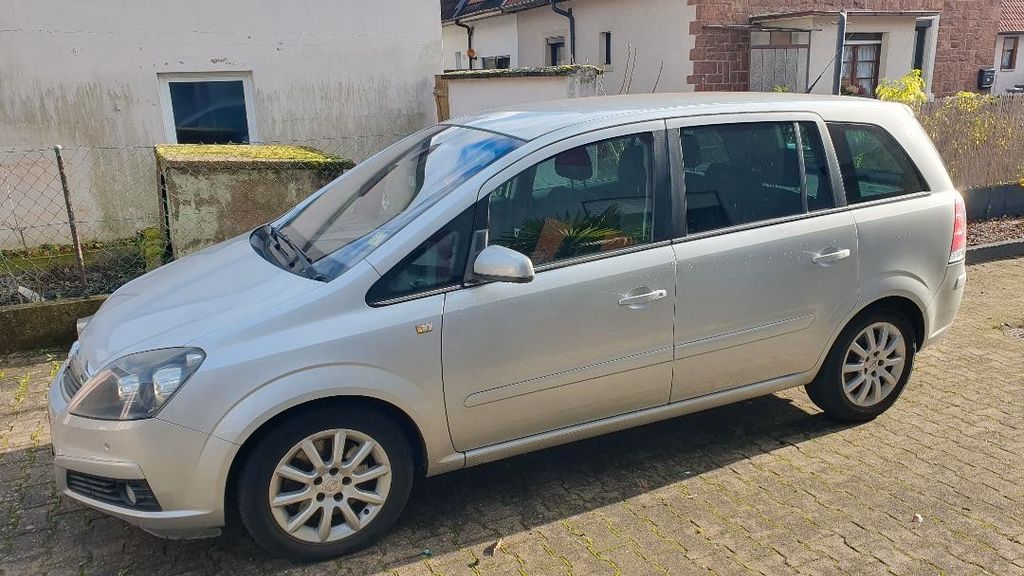 Opel Zafira 147.100 km 3.400 &euro; Rheinstetten 76287