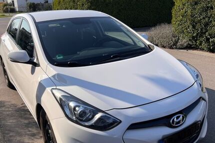 Hyundai i30 168.000 km 5.400 &euro; Bönnigheim 74357