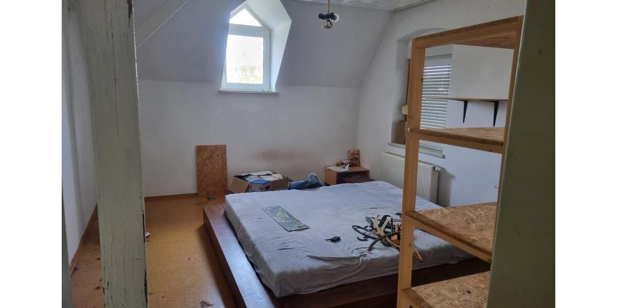 Einfamilienhaus Kottmar - 5 Zimmer, 180 m&sup2;, 90.000&euro; | Angebot:23263284