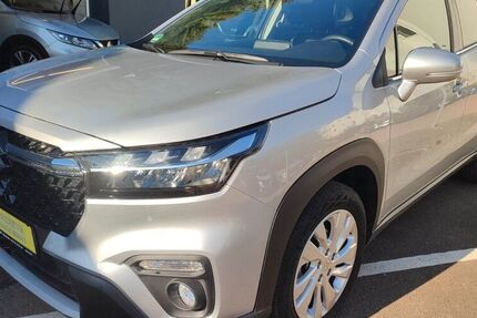 Suzuki (SX4) S-Cross