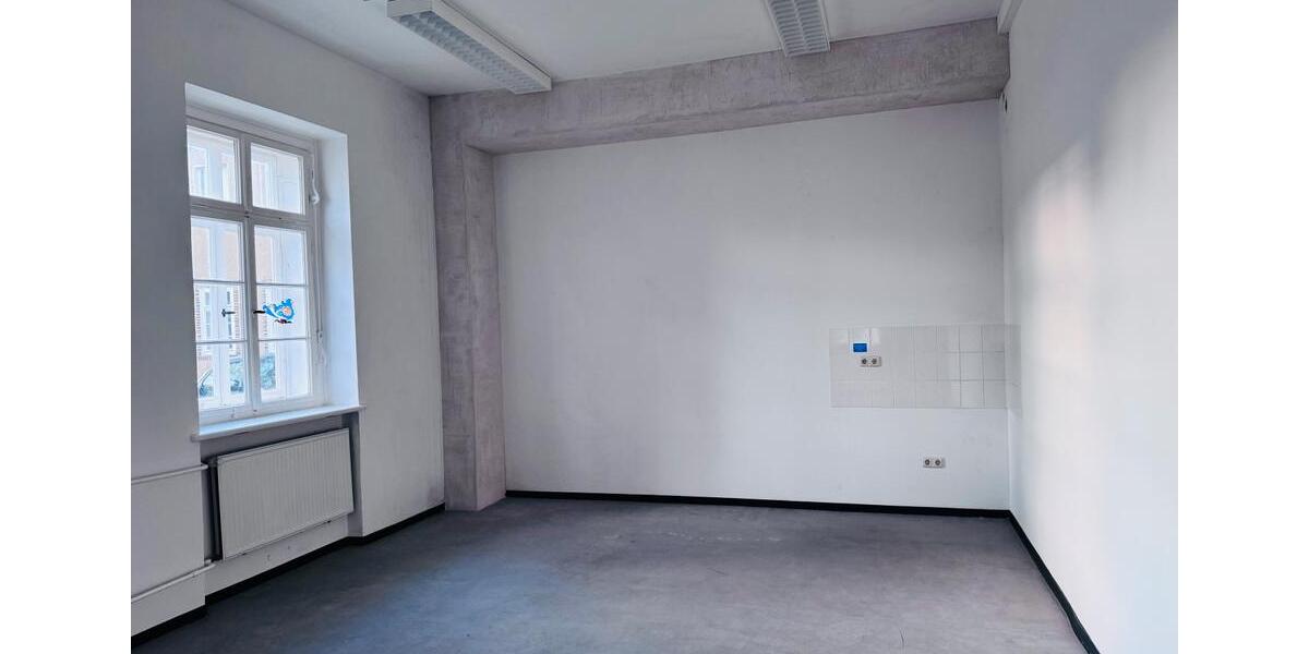 Gewerbeobjekt Schmölln - 100&euro; | Angebot:24739755