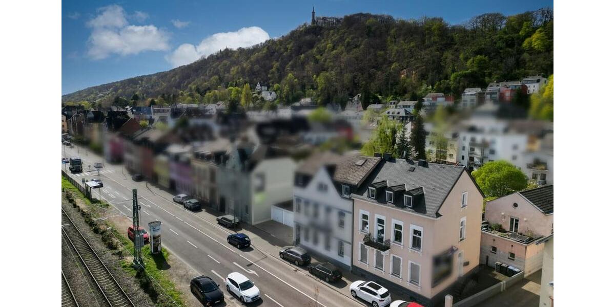 Dachgeschoßwohnung Trier Feyen-Weismark - 3 Zimmer, 68 m&sup2;, 680&euro; | Angebot:26309269
