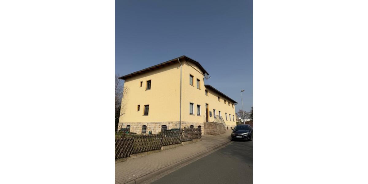 Etagenwohnung Staßfurt - 3 Zimmer, 111 m&sup2;, 720&euro; | Angebot:25614498