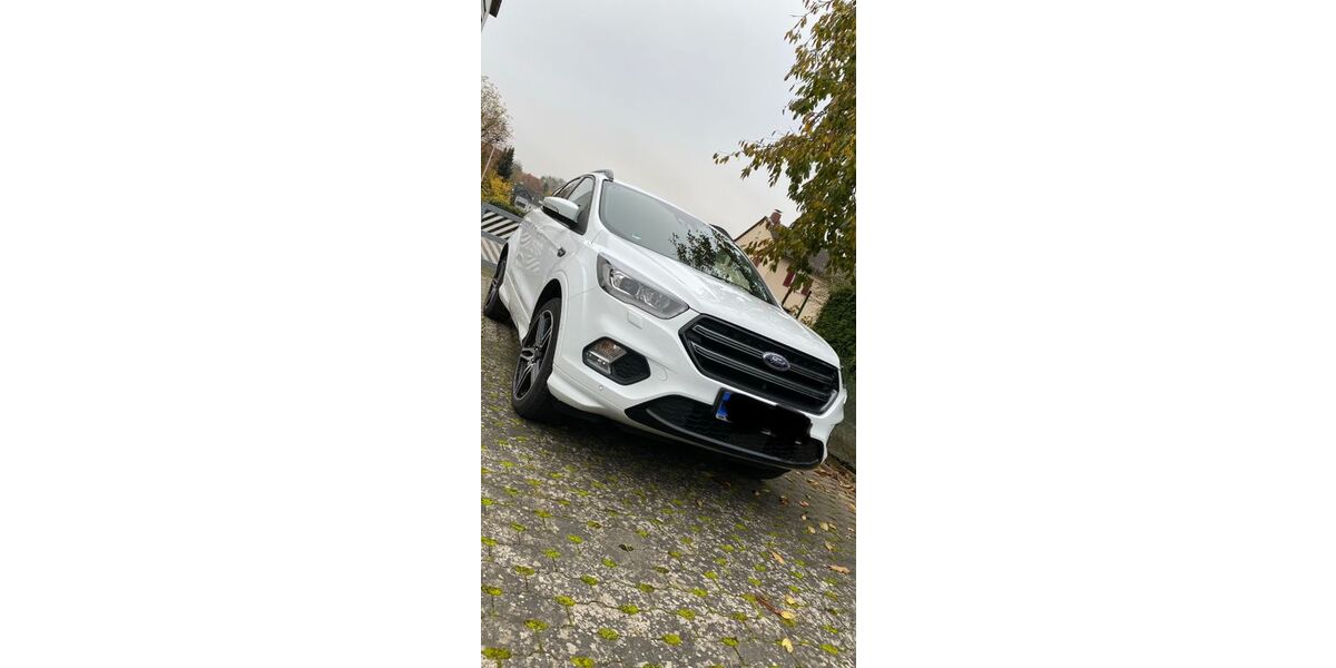 Ford Kuga 86.000 km 13.500 &euro; Braunfels 35619