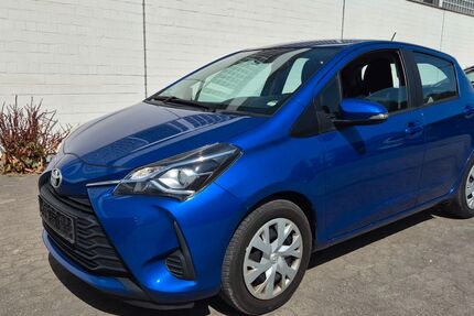 Toyota Yaris 190.000 km 6.399 &euro; Kelkheim ( Taunus ) 65779