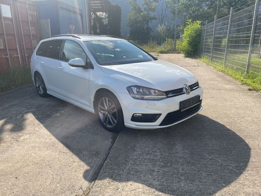 VW Golf 94.770 km 11.993 € Neuenhagen 15366