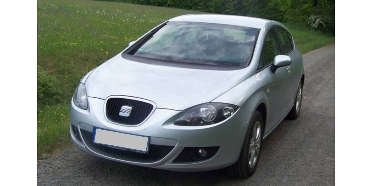 Seat Leon 182.000 km 2.400 &euro; Haßfurt 97437