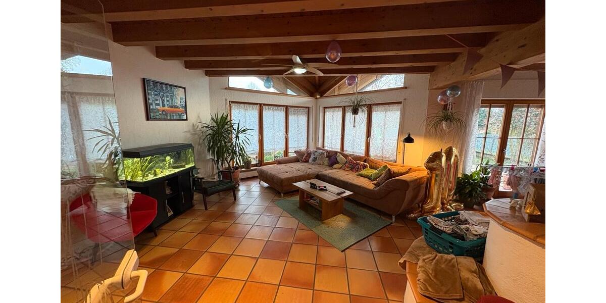 Einfamilienhaus Appenweier - 6.5 Zimmer, 180 m&sup2;, 1.980&euro; | Angebot:25519422