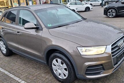 Audi Q3 54.000 km 16.350 &euro; Weener 26826