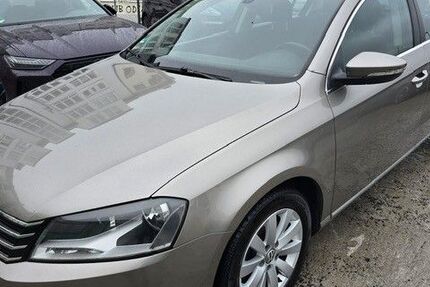 VW Passat 152.000 km 8.790 € Mannheim 68159