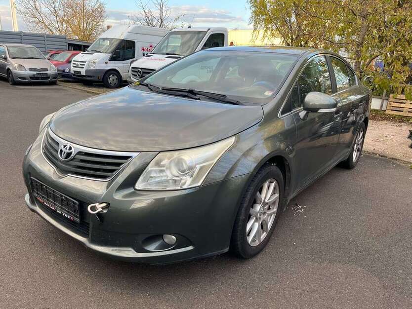 Avensis