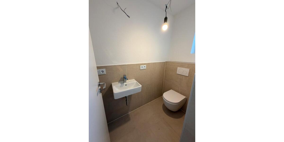 Reihenhaus Stuttgart Stuttgart-West - 6 Zimmer, 158 m&sup2;, 2.600&euro; | Angebot:26074634