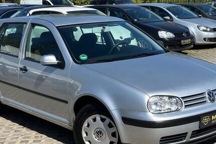 VW Golf 104.000 km 2.890 &euro; Hoppegarten (Hönow) 15366