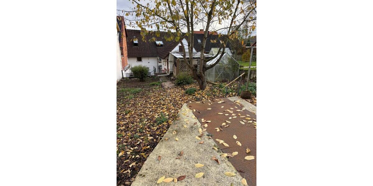 Einfamilienhaus Melsungen - 8 Zimmer, 190 m&sup2;, 109.000&euro; | Angebot:24983513