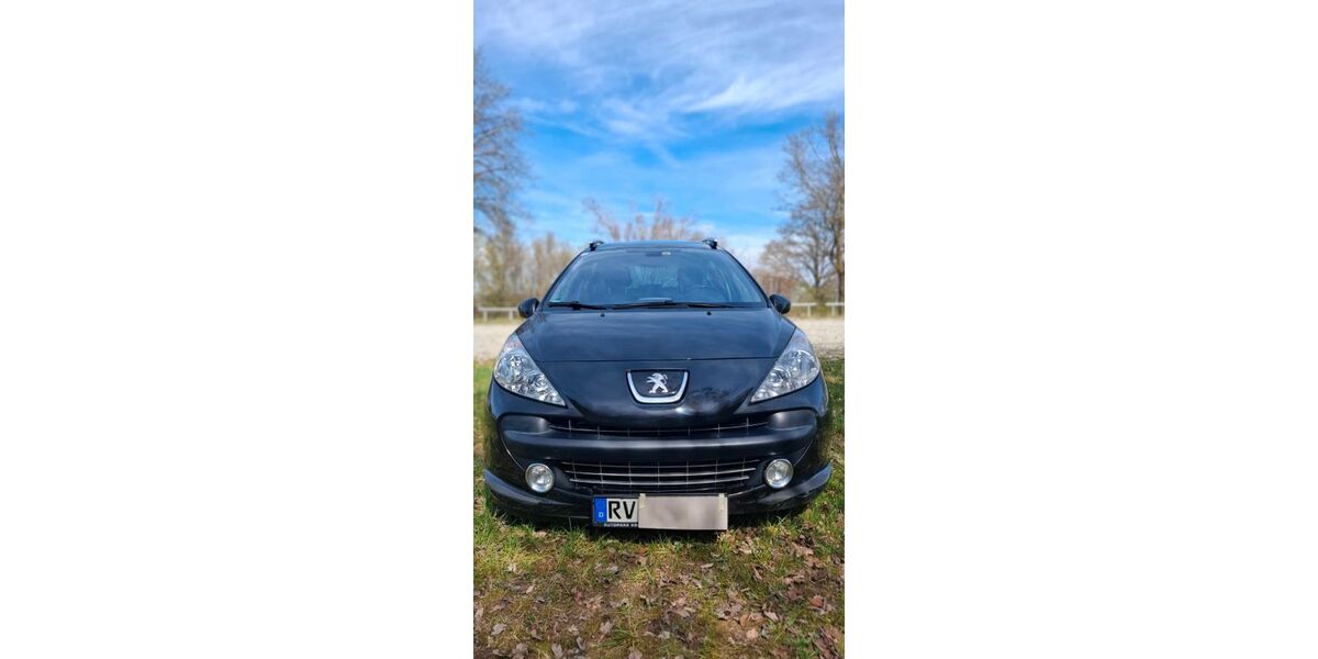 Peugeot 207 176.000 km 3.400 &euro; Bad Waldsee 88339