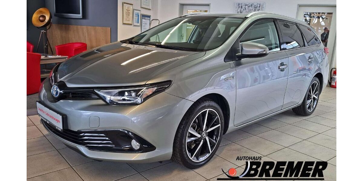 Toyota Auris 93.650 km 13.950 &euro; Celle 29227