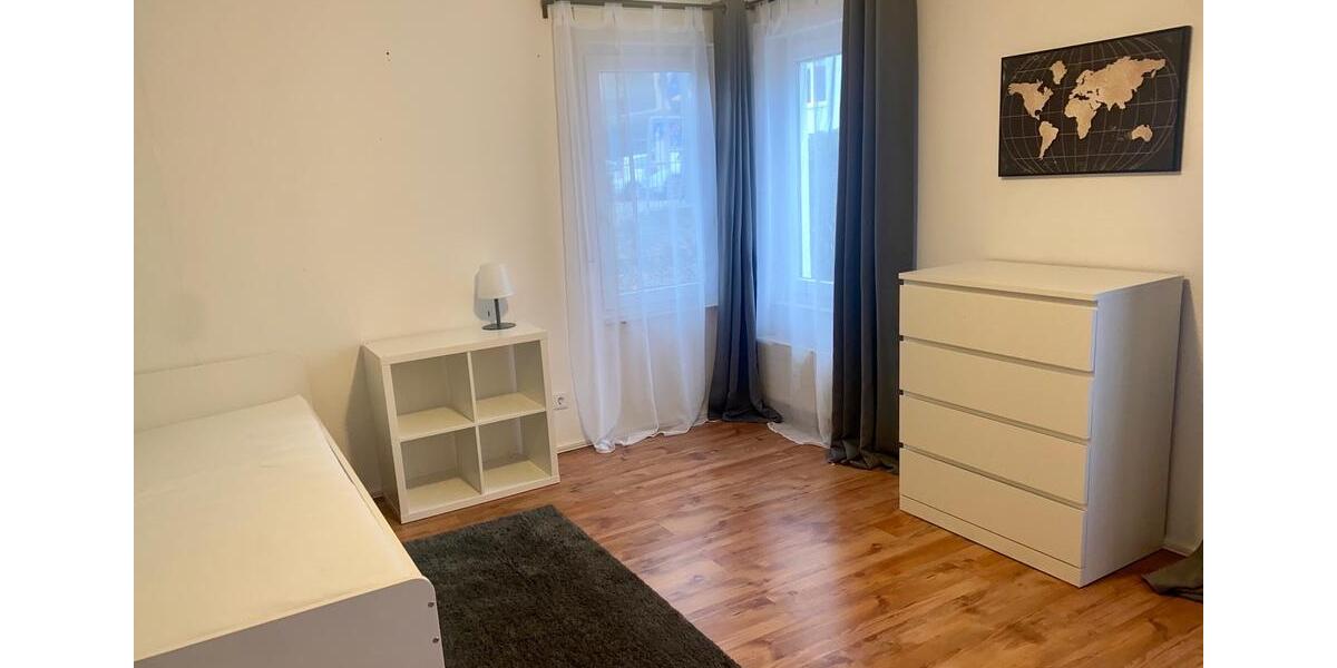 Erdgeschoßwohnung Sindelfingen Sindelfingen (Stadt) - 3 Zimmer, 72 m&sup2;, 289.000&euro; | Angebot:27104426