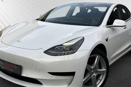 Tesla Model 3 90.000 km 20.990 &euro; Castrop-Rauxel 44575