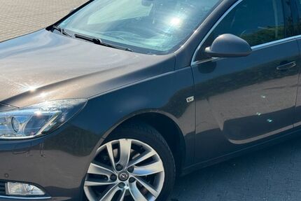 Opel Insignia 259.070 km 3.500 € Gundelfingen 89423